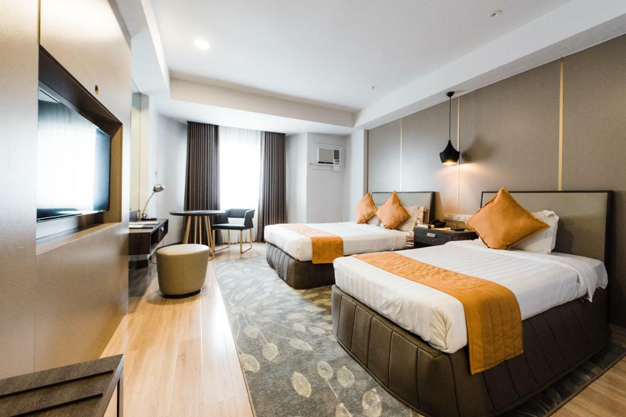 L'Fisher Hotel Bacolod Dış mekan fotoğraf